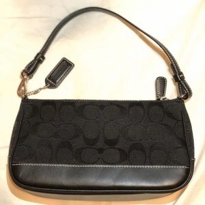 Coach Mini Shoulder Bag Signature C